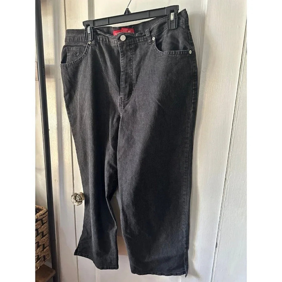 Gloria Vanderbilt Women’s size 14 dark gray cropped jeans - Picture 2 of 6